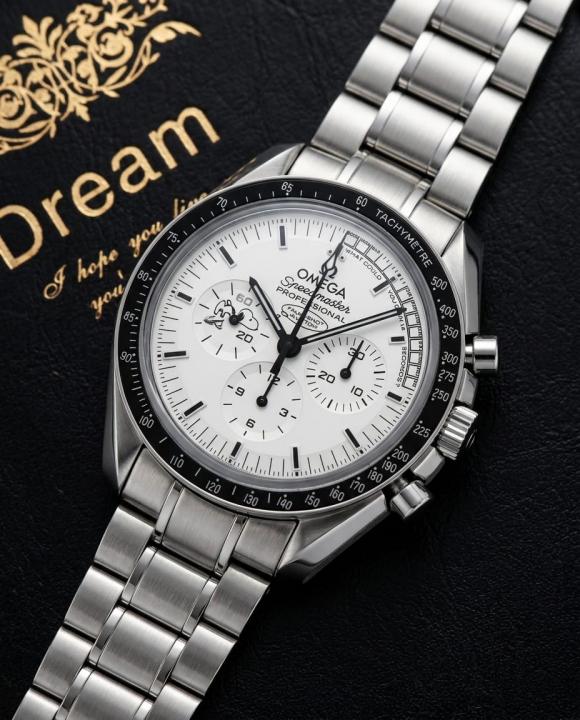 Omegg_a Speedmaster Professional Moonwatch