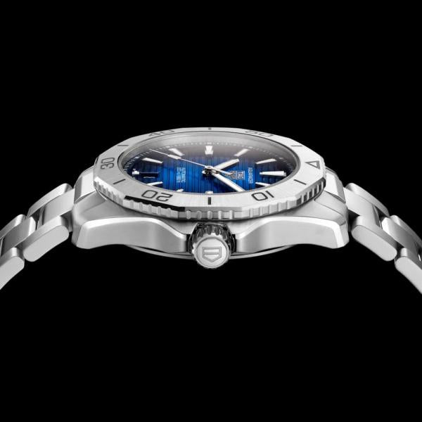 TAG Heue_r Aquaracer Professional 200 Date Automatic