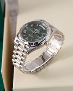 Rolee_x Oyster Perpetual Day Date 40 Battery Silver-Green